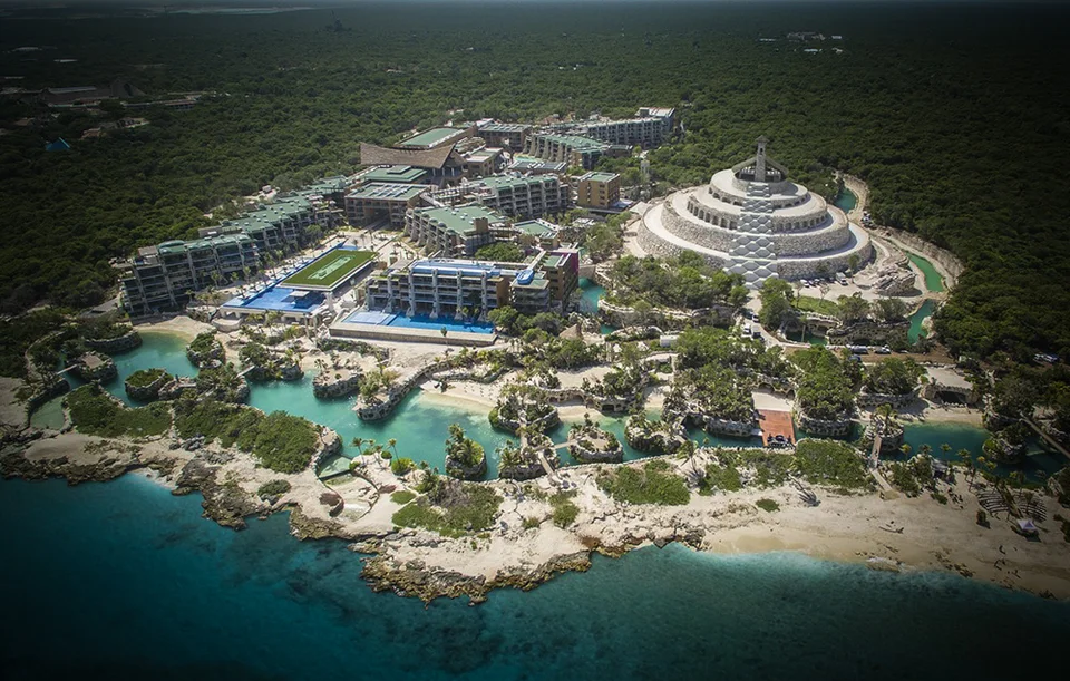Byte-identical duplicate of hero-cenote-underground-river.jpg (aerial of the complex).